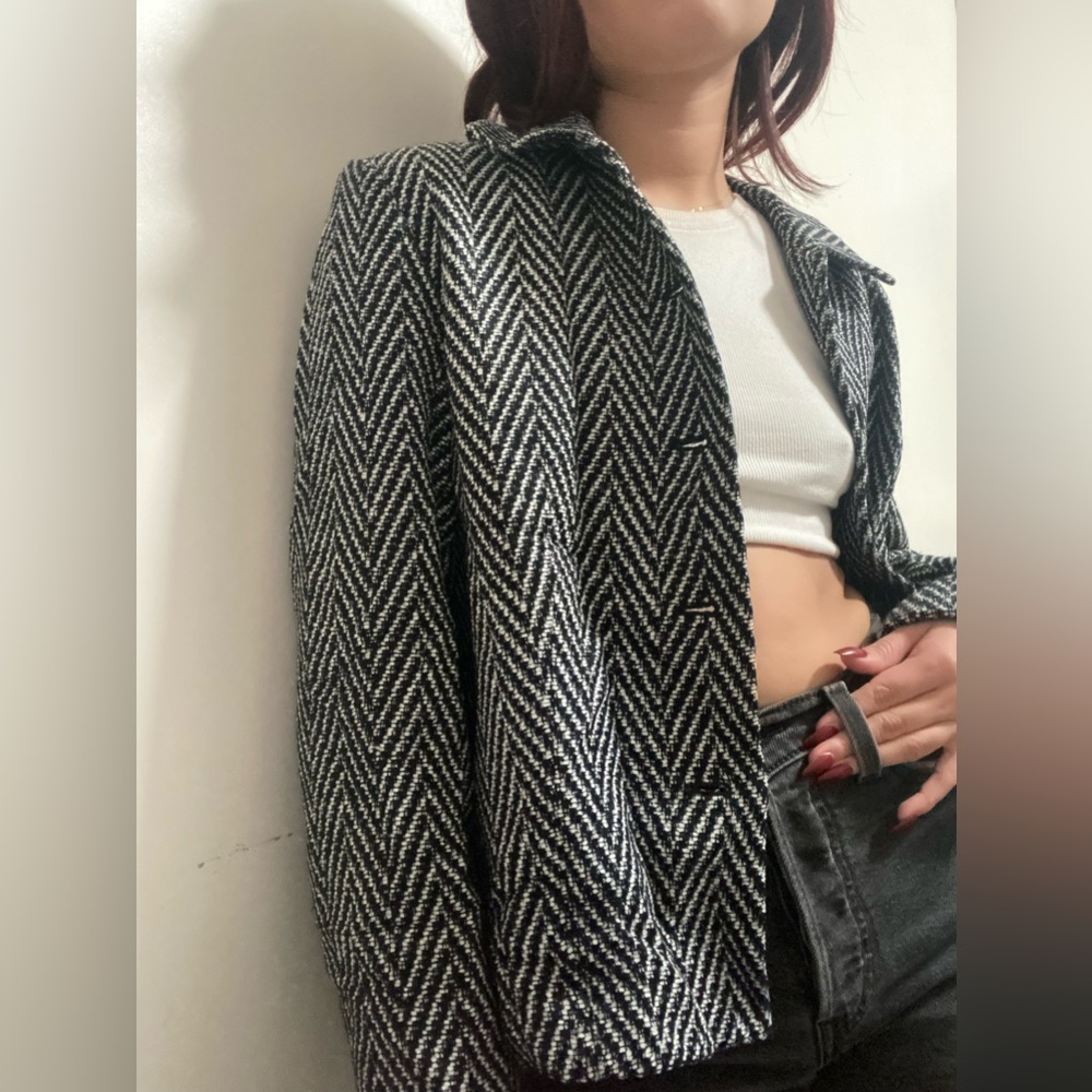 Black and white petite blazer